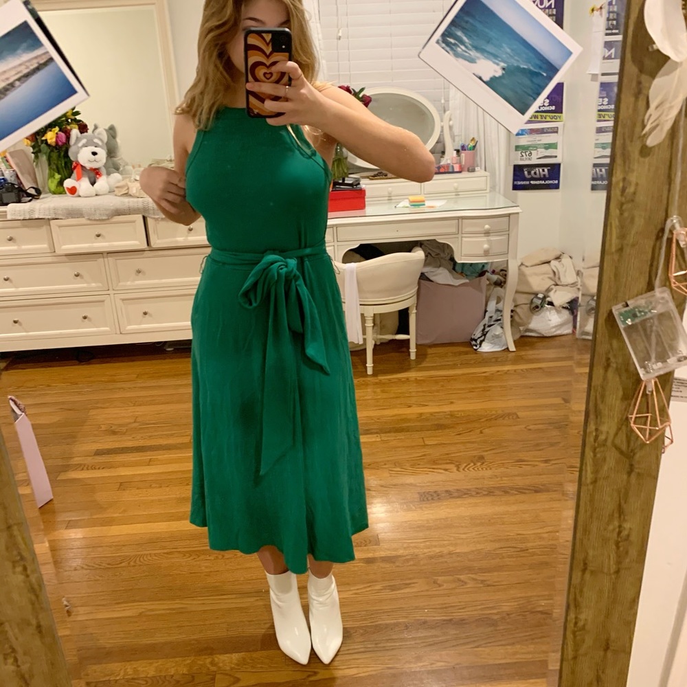 ADORABLE green sundress